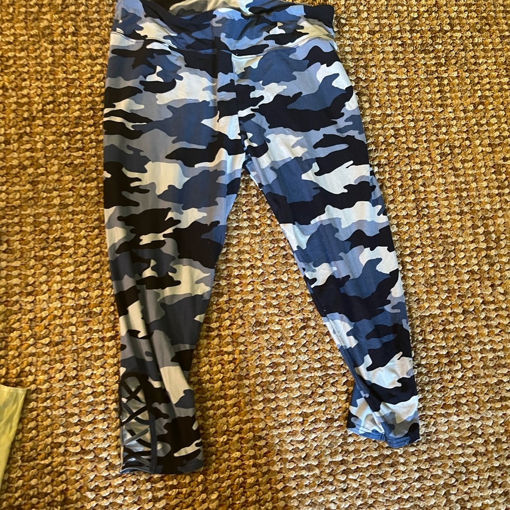 Cotton workout capris